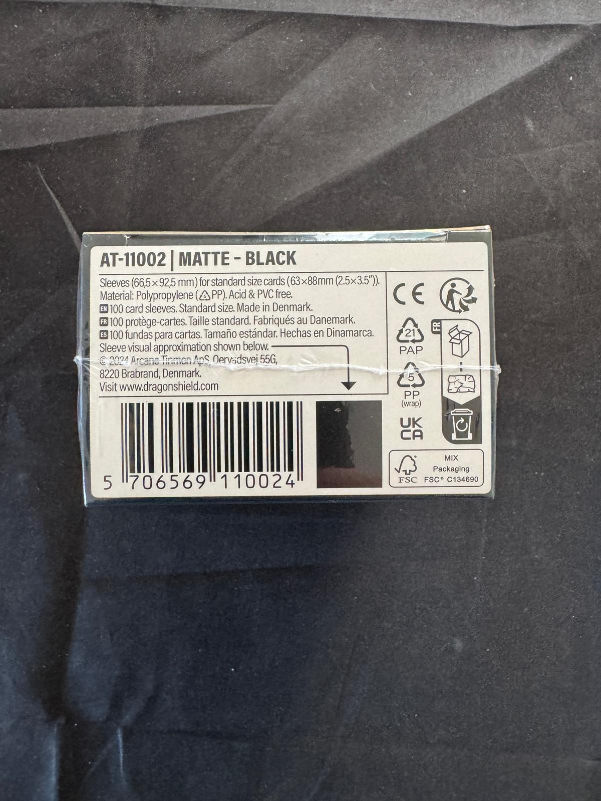 Dragon Shield – Standard Matte Black (100 Bustine) 🐉🖤